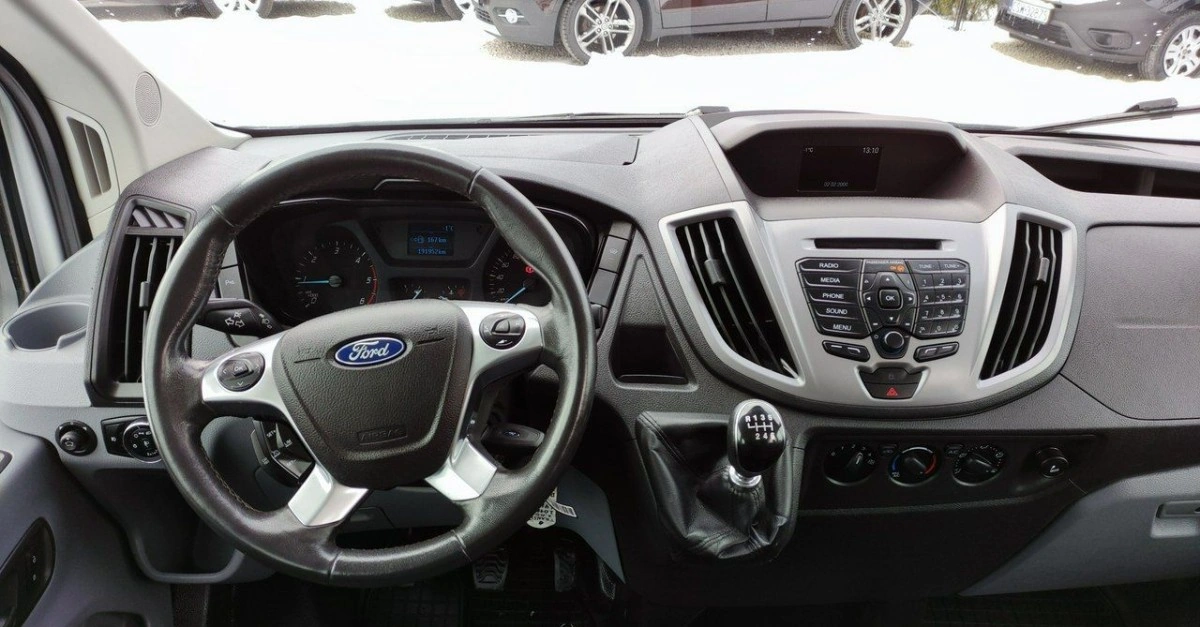 Ford Transit - Zdjęcie 37