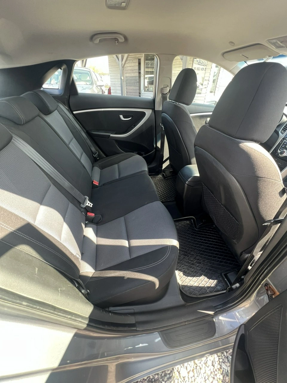 Hyundai i30 - Zdjęcie 9