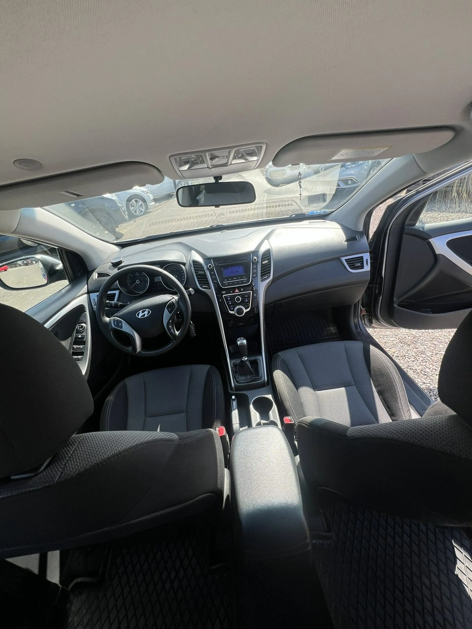 Hyundai i30 - Zdjęcie 10