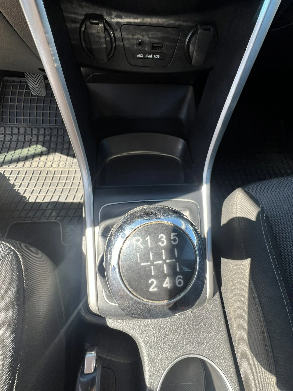 Hyundai i30 - Zdjęcie 25