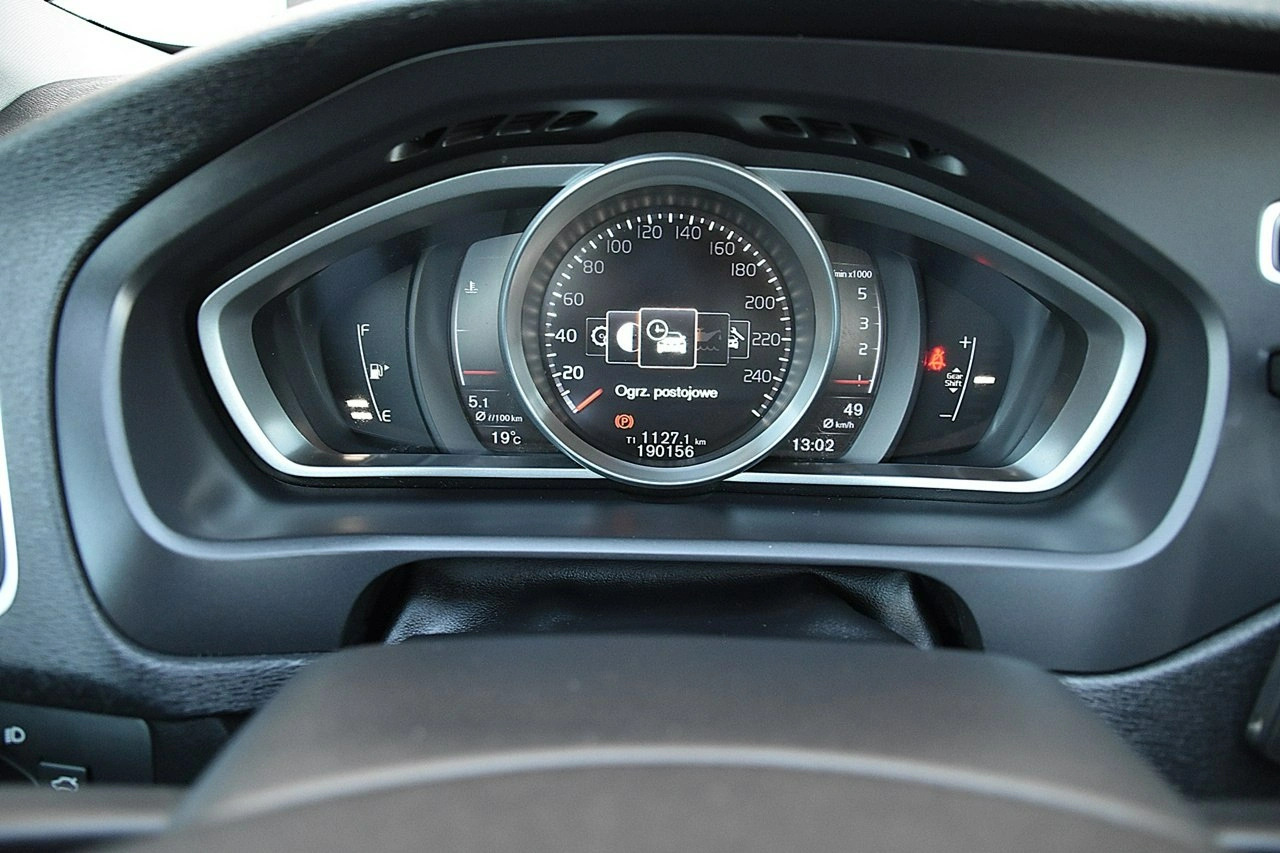 Volvo V40 - Zdjęcie 13