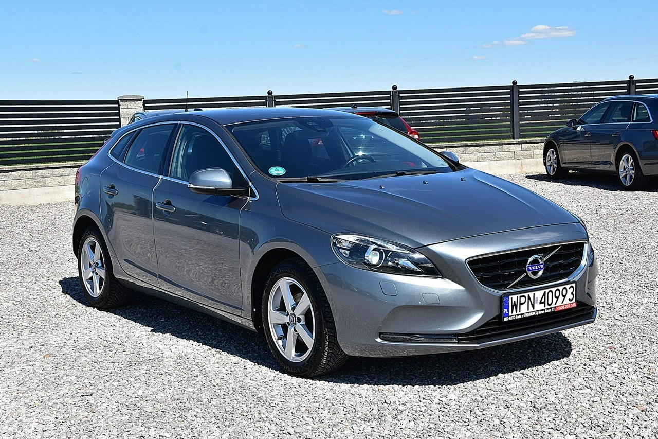 Volvo V40 - Zdjęcie 27