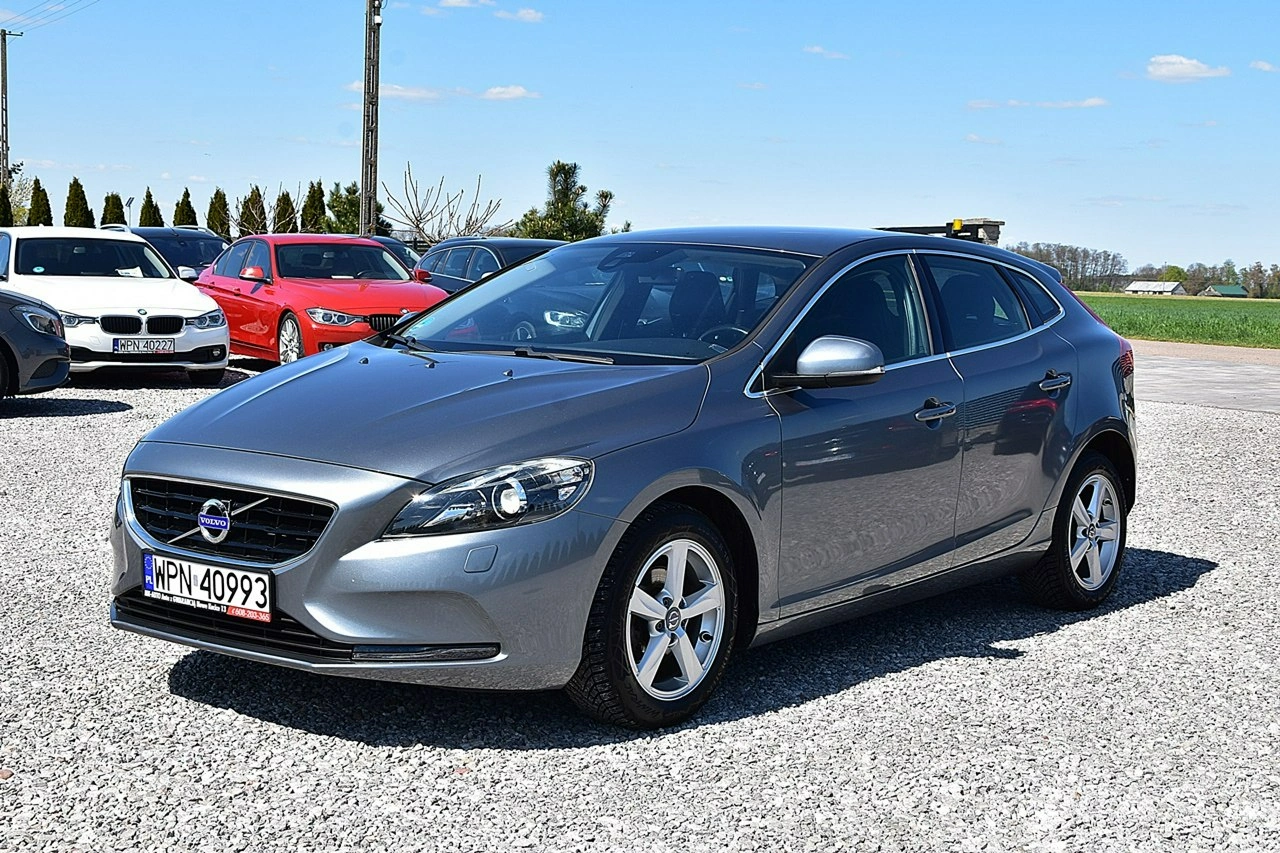 Volvo V40 - Zdjęcie 28