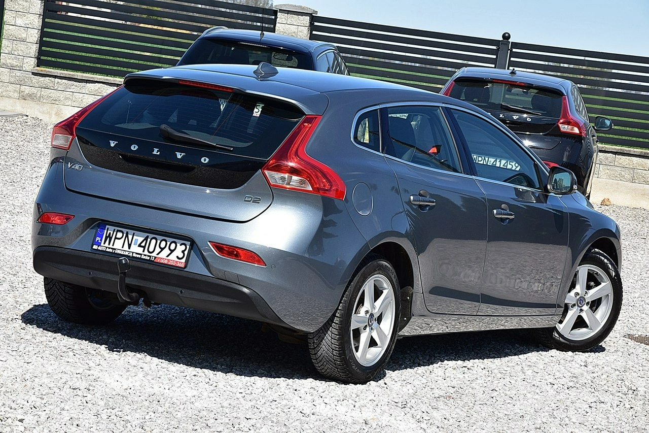 Volvo V40 - Zdjęcie 2