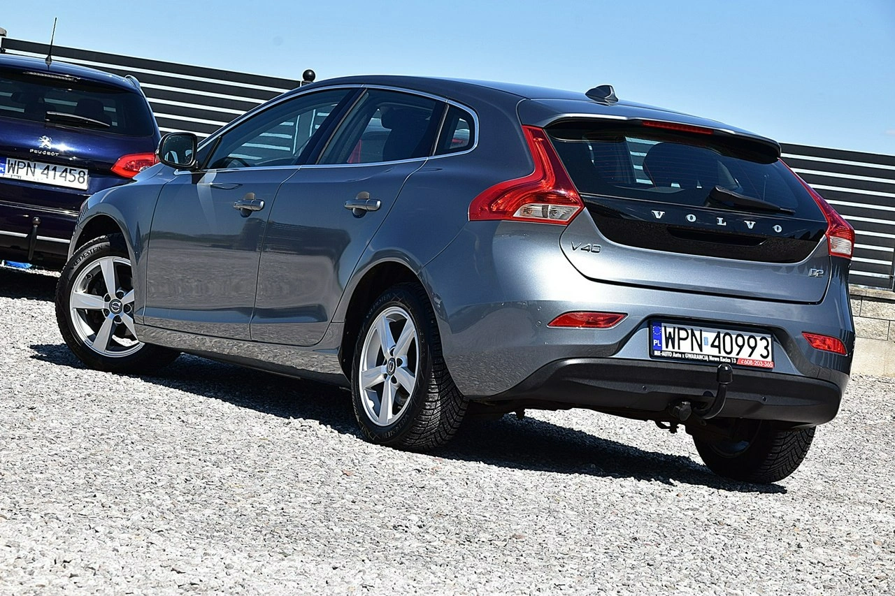 Volvo V40 - Zdjęcie 3