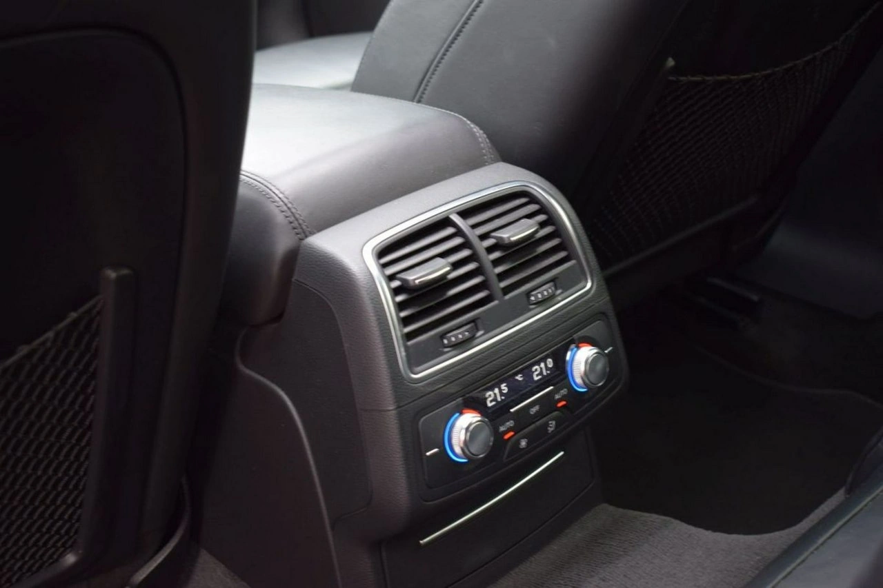 Audi A6 - Zdjęcie 13