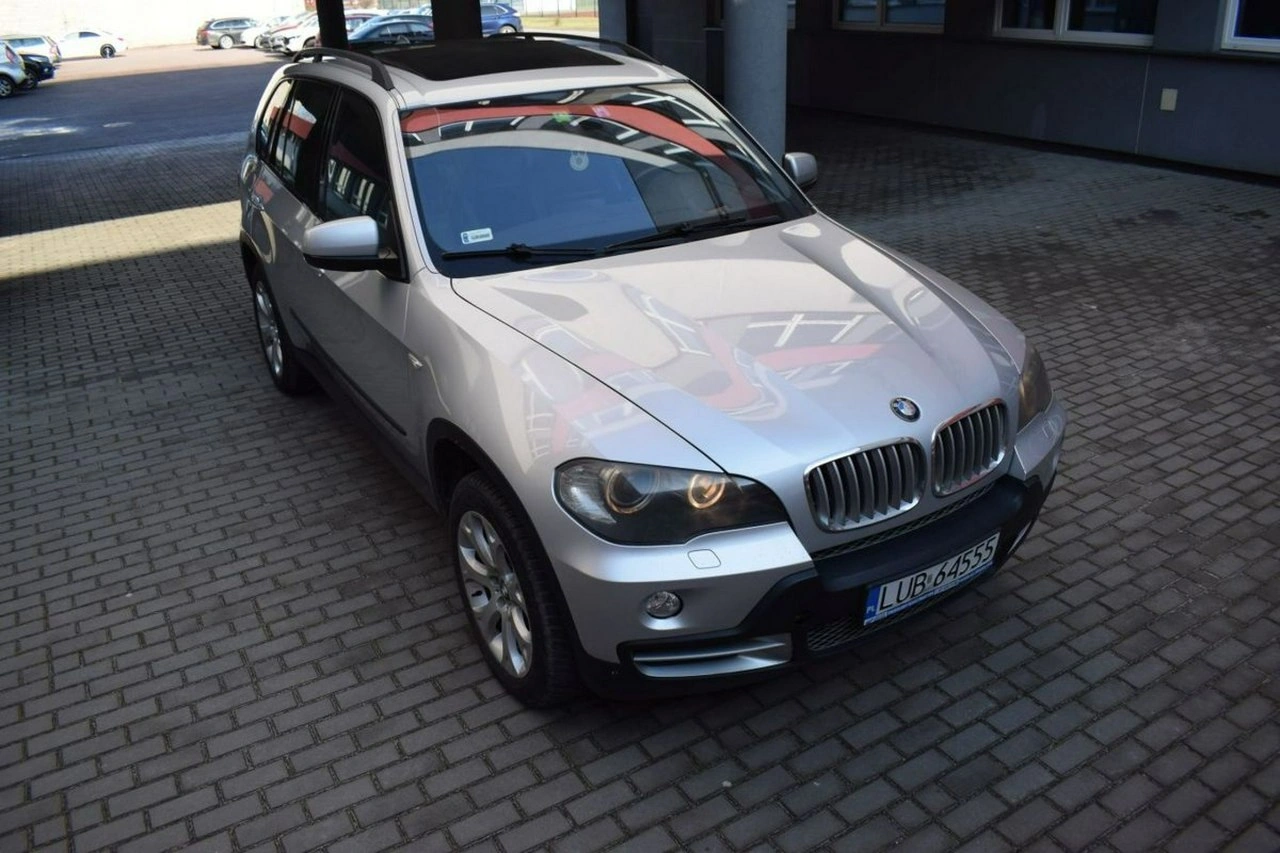BMW X5 - Główne zdjęcie