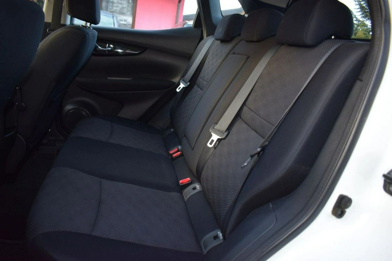 Nissan Qashqai - Zdjęcie 8