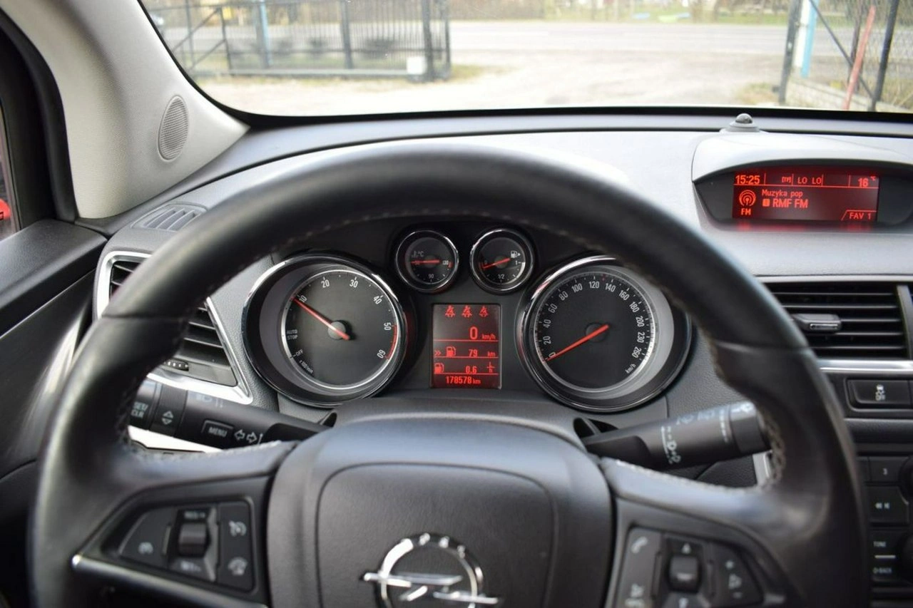 Opel Mokka - Zdjęcie 6
