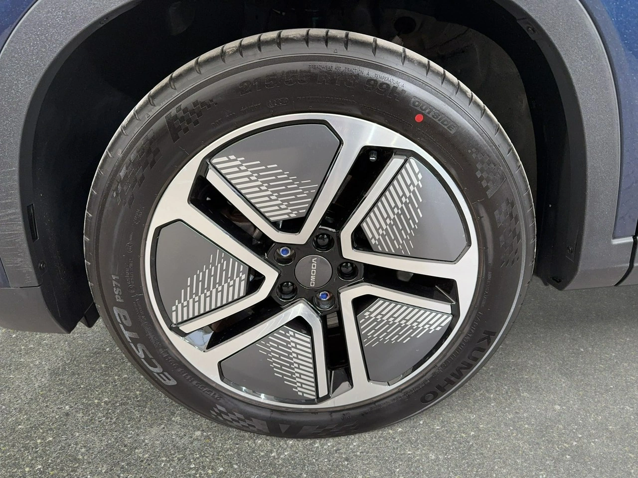 Omoda E5 - Zdjęcie 9