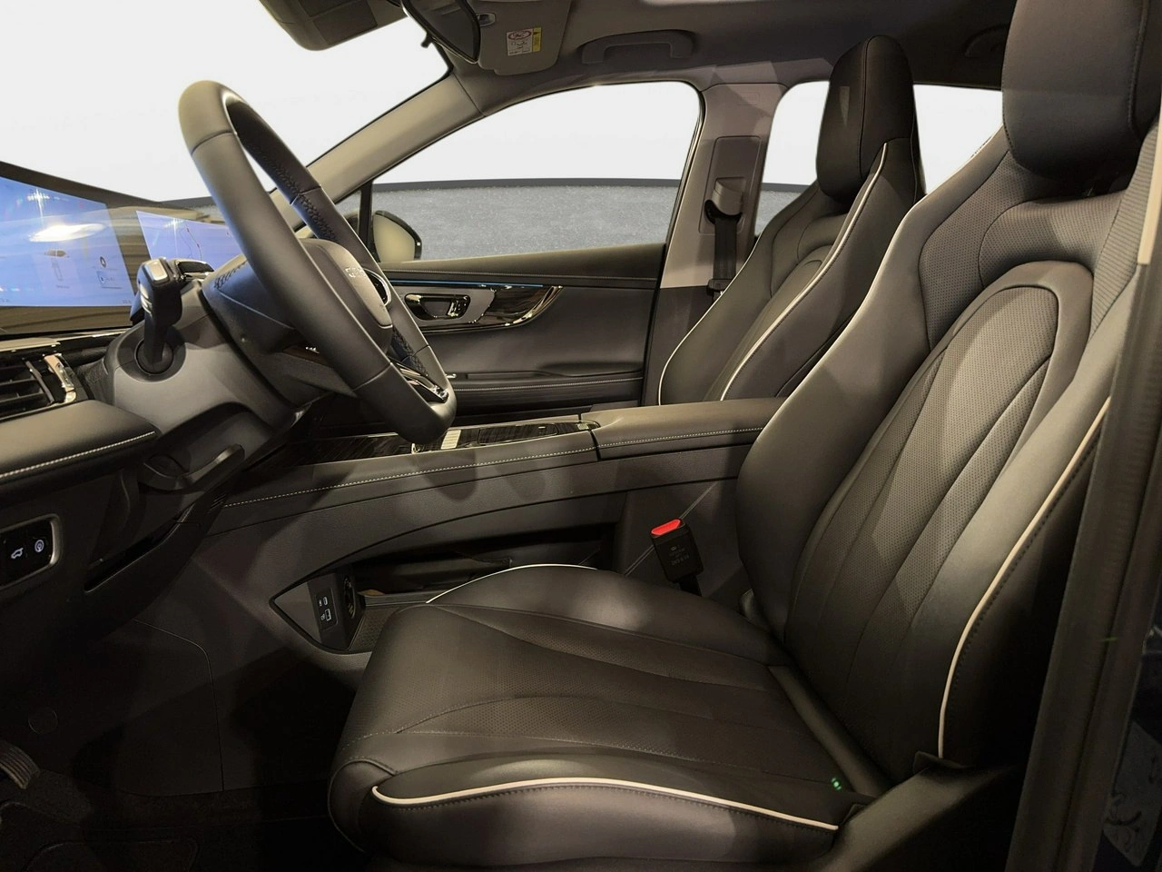 Omoda E5 - Zdjęcie 11