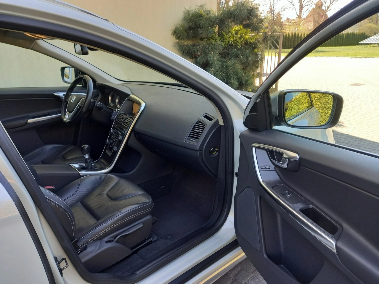 Volvo XC 60 - Zdjęcie 21