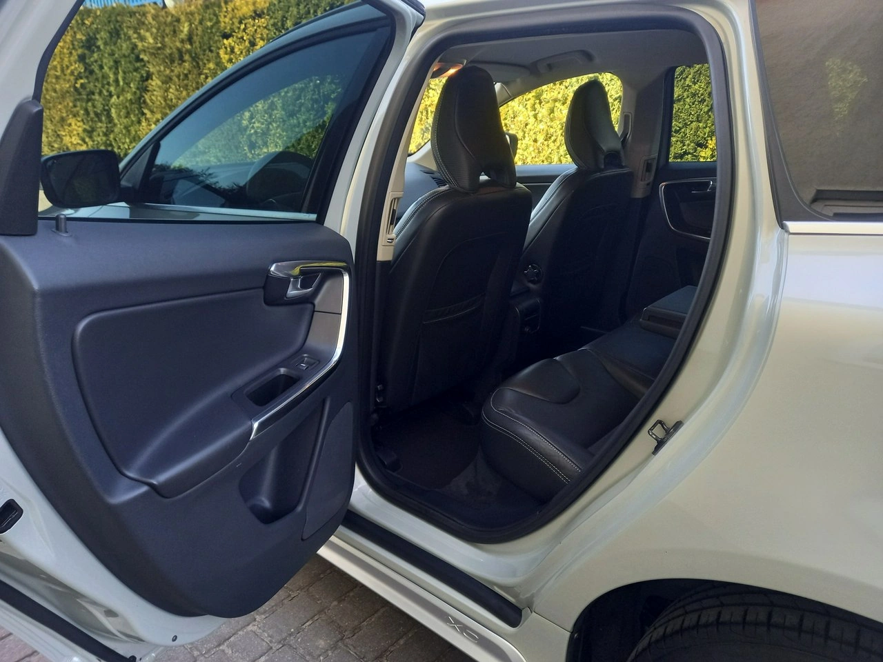 Volvo XC 60 - Zdjęcie 26