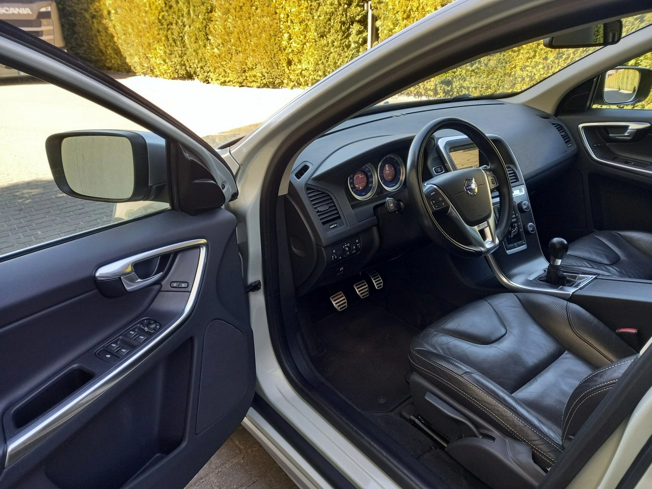 Volvo XC 60 - Zdjęcie 27