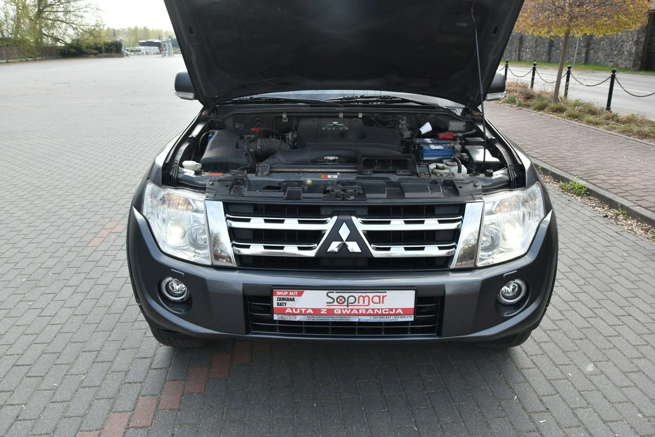 Mitsubishi Pajero - Zdjęcie 20