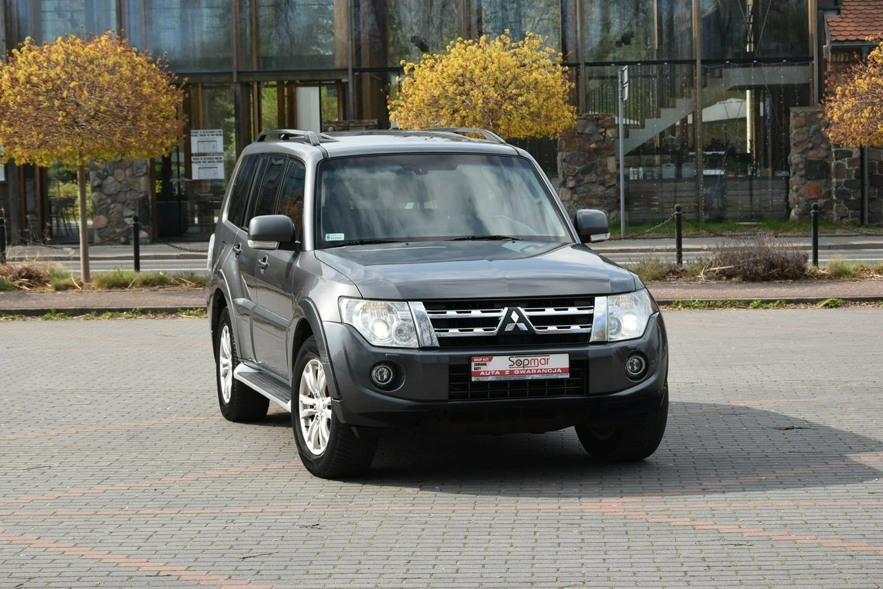 Mitsubishi Pajero - Zdjęcie 7
