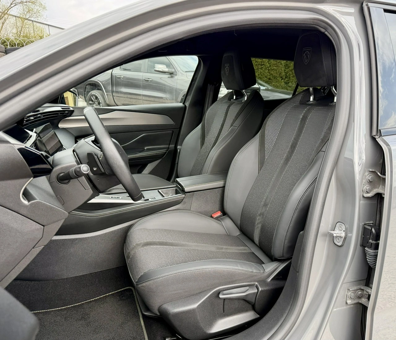 Peugeot 408 - Zdjęcie 15