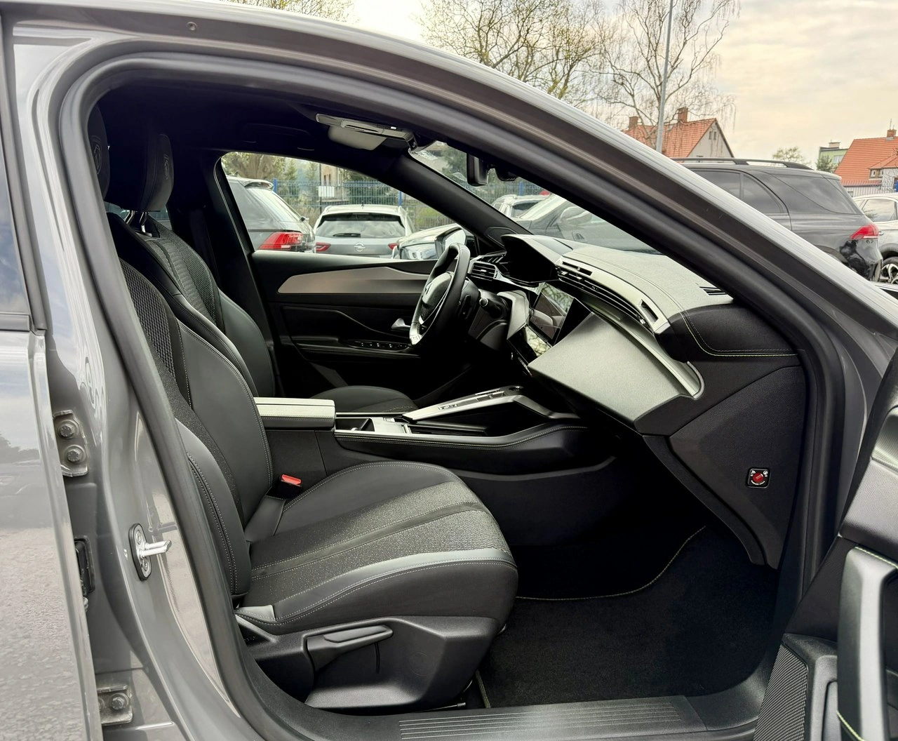 Peugeot 408 - Zdjęcie 12