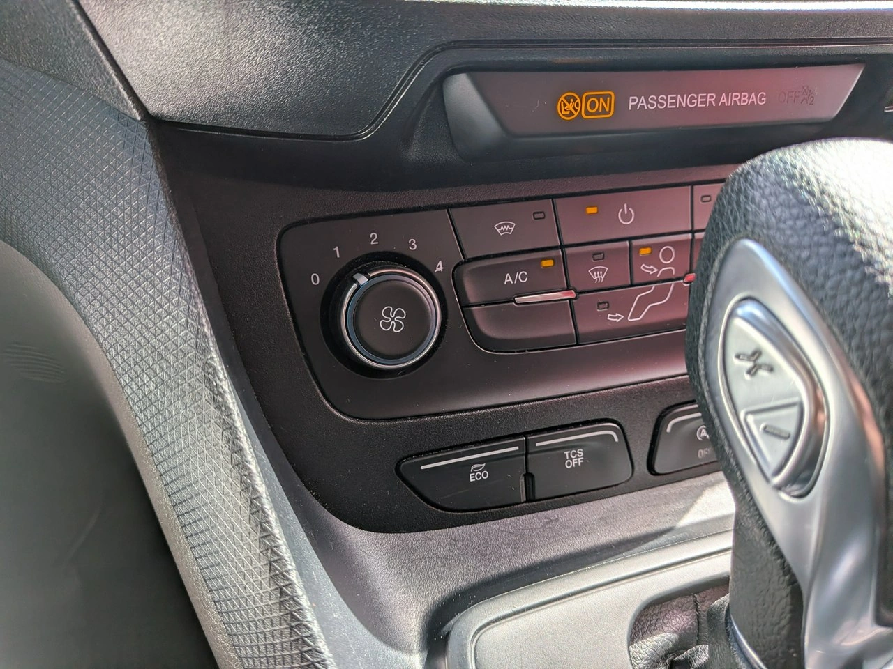 Ford Transit Connect - Zdjęcie 12