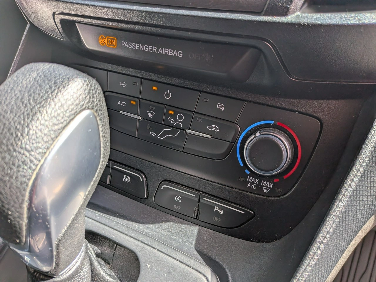 Ford Transit Connect - Zdjęcie 13