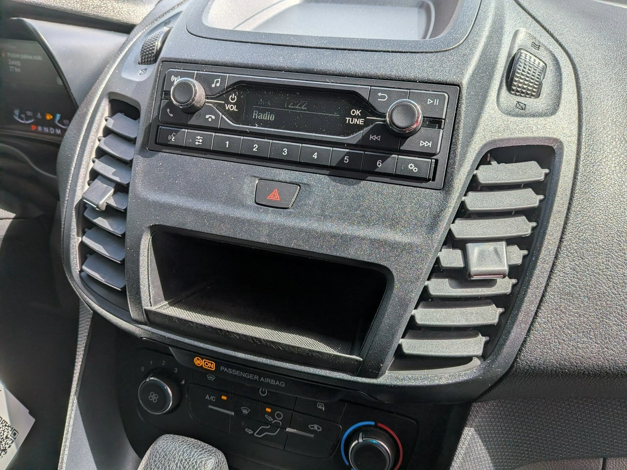 Ford Transit Connect - Zdjęcie 15