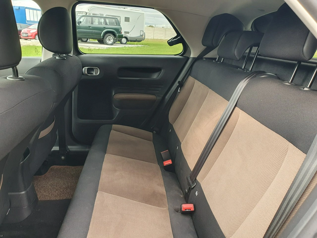 Citroën C4 Cactus - Zdjęcie 21