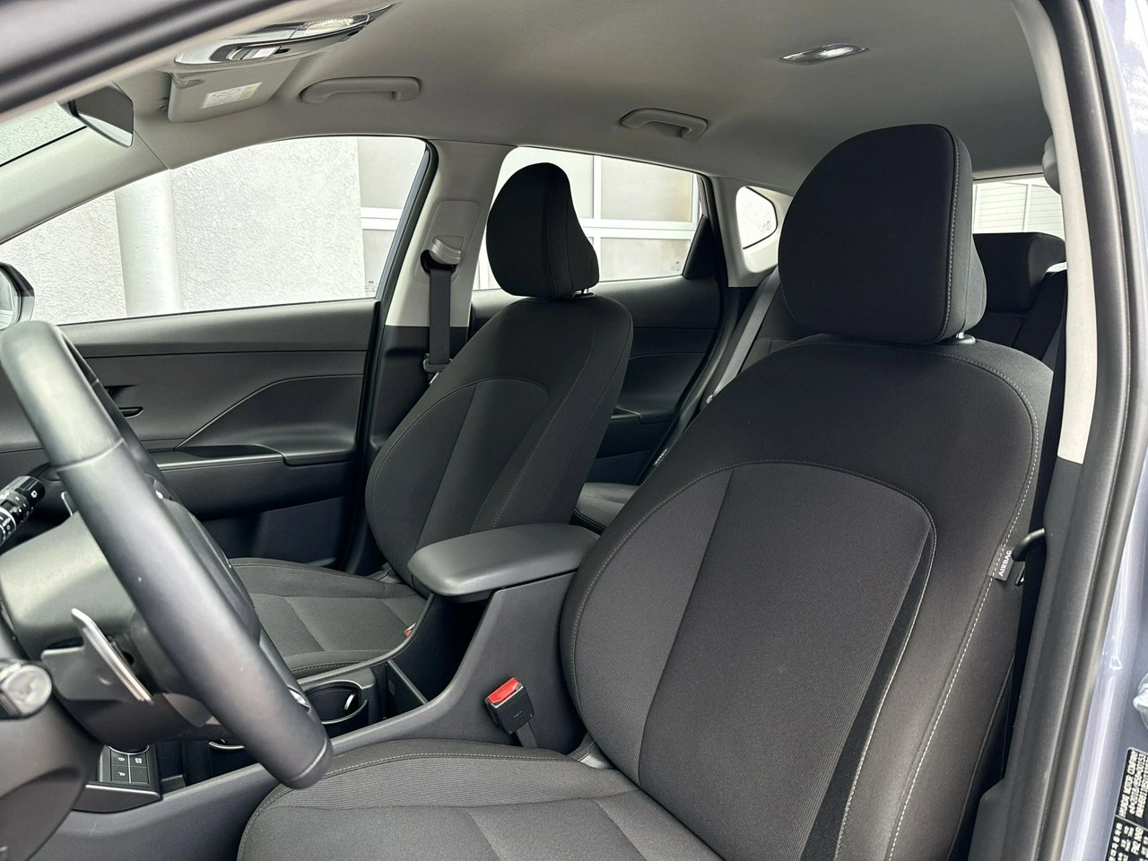 Hyundai Kona - Zdjęcie 25