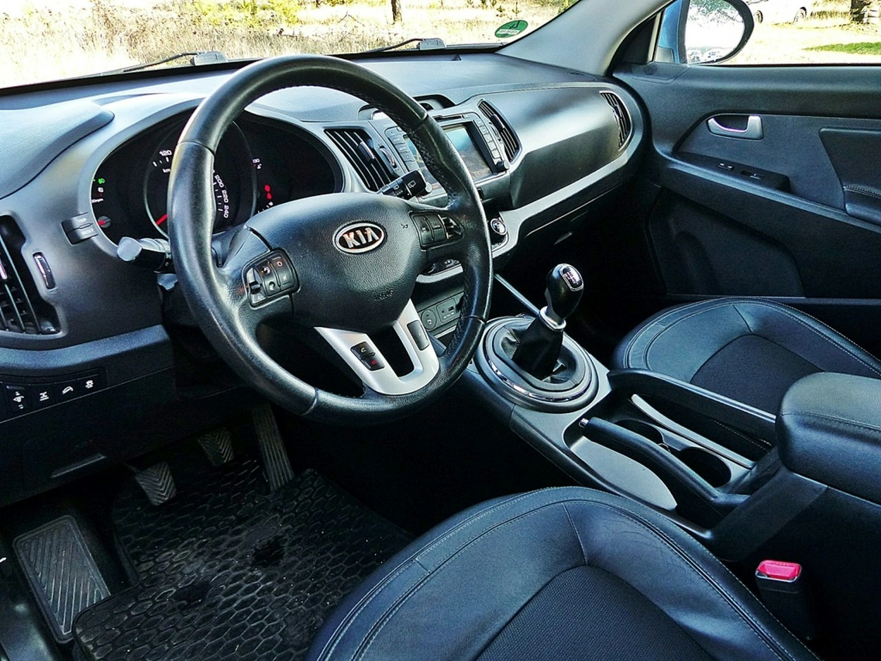 Kia Sportage - Zdjęcie 17