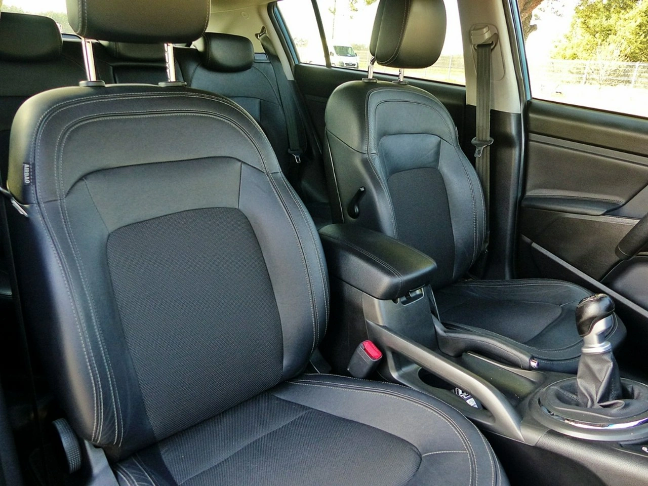 Kia Sportage - Zdjęcie 25