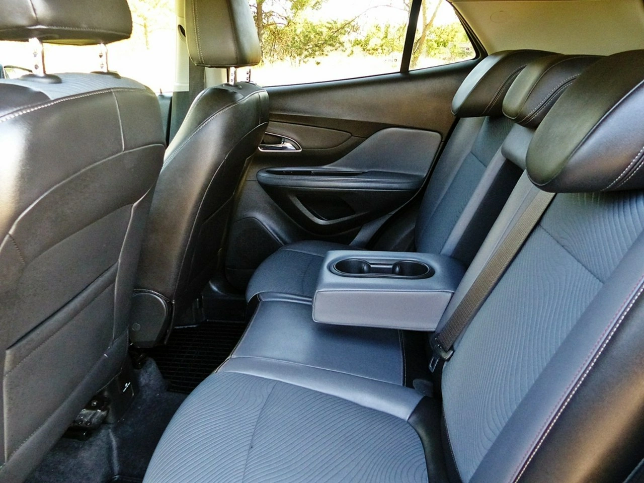 Opel Mokka - Zdjęcie 22