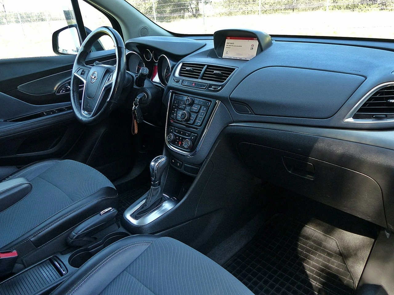 Opel Mokka - Zdjęcie 24