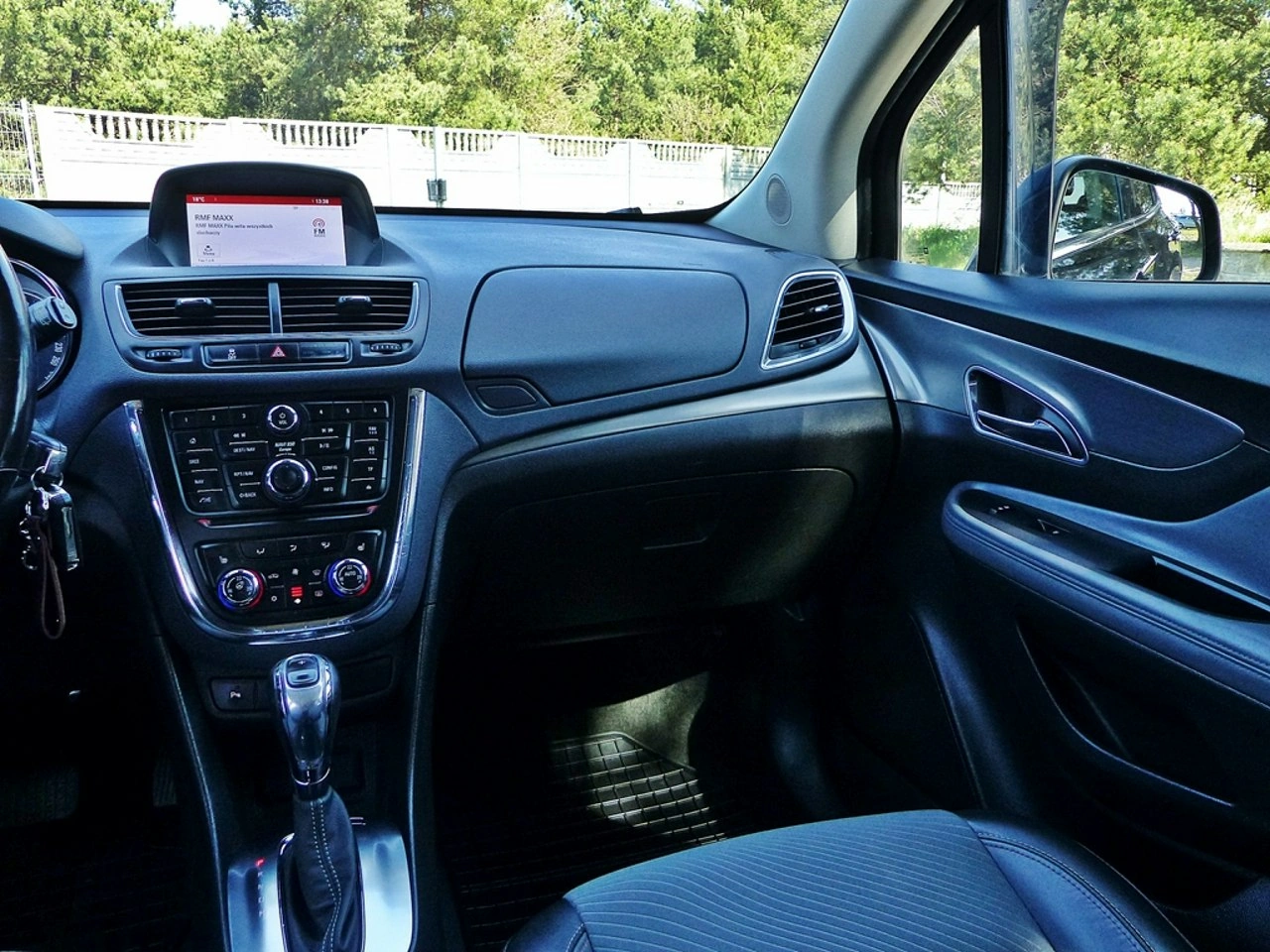 Opel Mokka - Zdjęcie 36