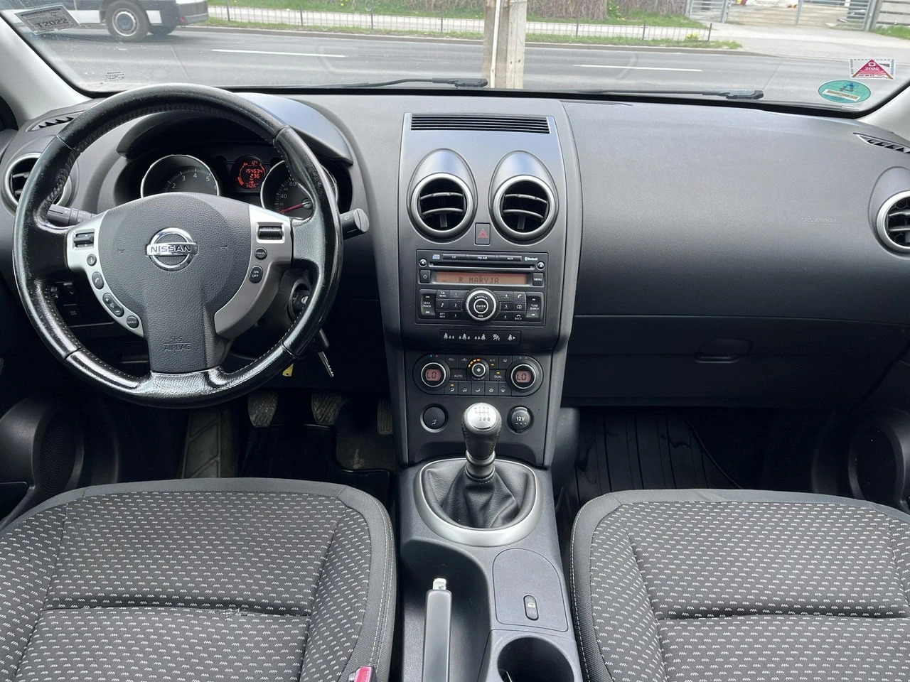 Nissan Qashqai - Zdjęcie 12