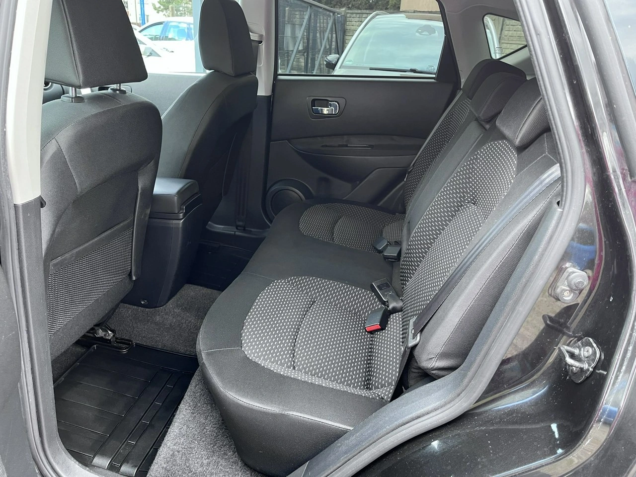 Nissan Qashqai - Zdjęcie 24