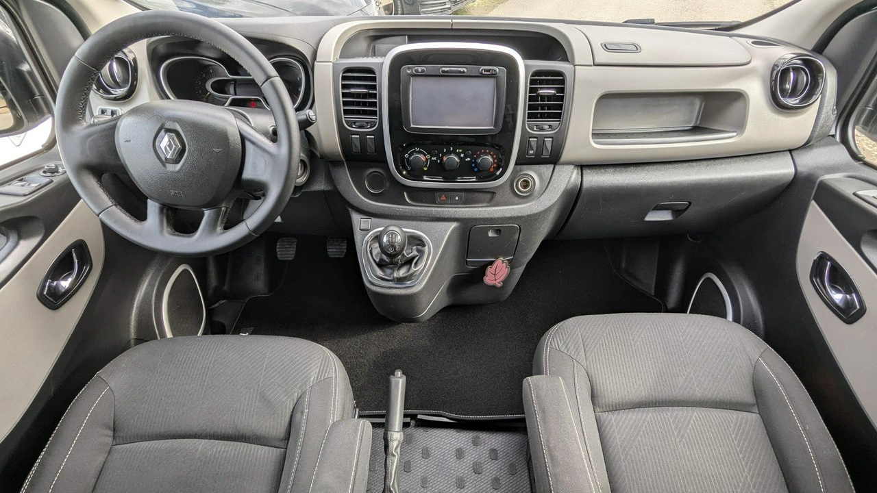 Renault Trafic - Zdjęcie 23