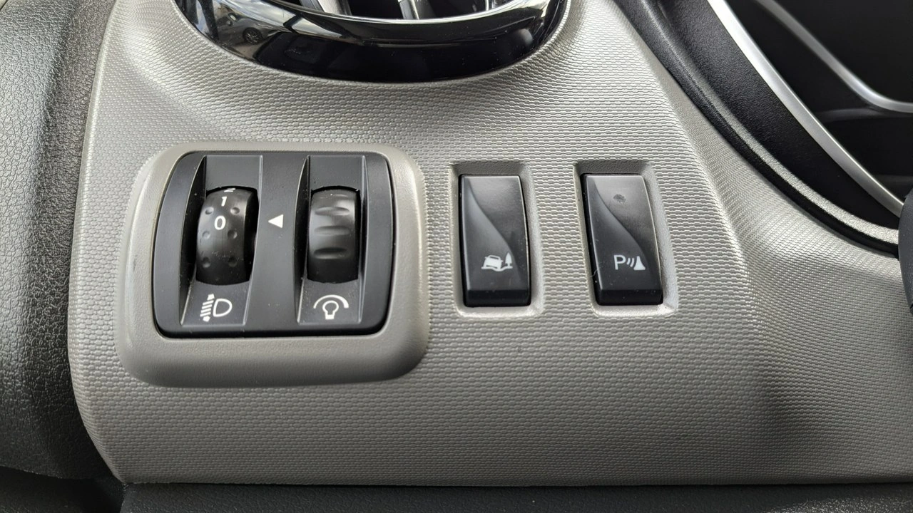 Renault Trafic - Zdjęcie 26