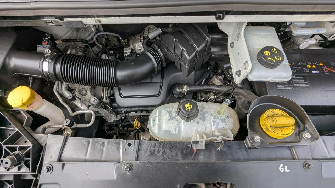 Renault Trafic - Zdjęcie 32