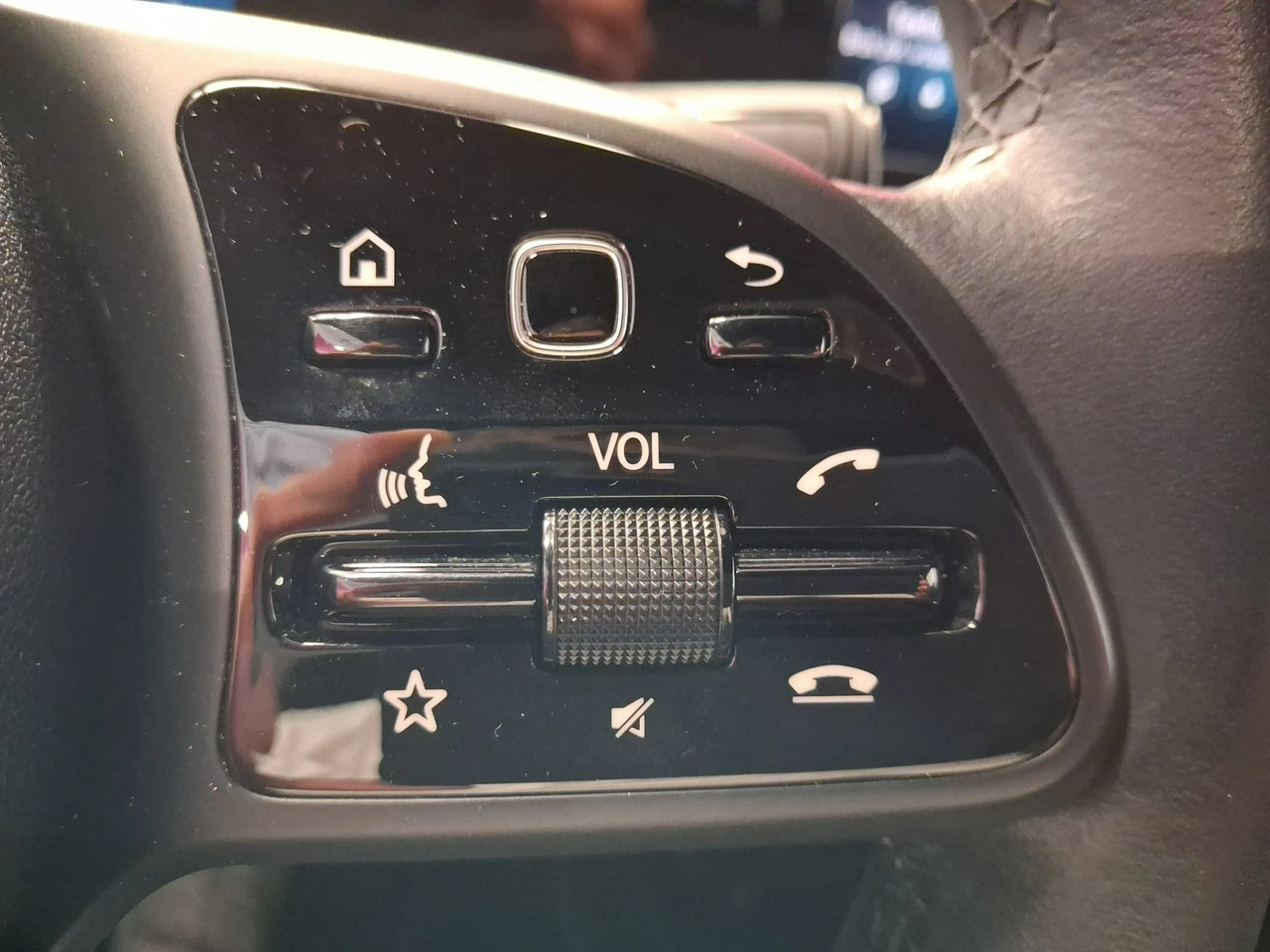 Mercedes GLB - Zdjęcie 17