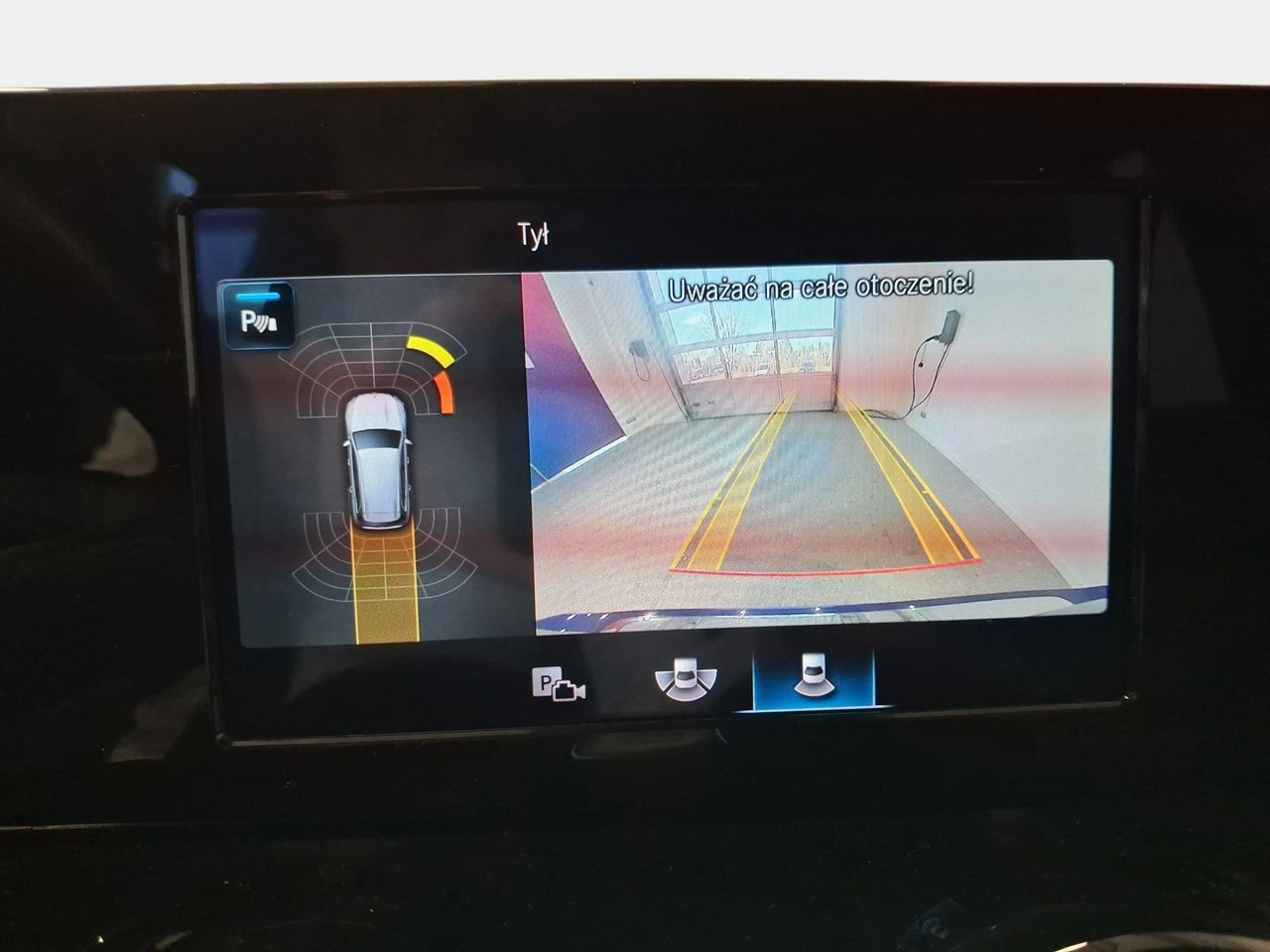 Mercedes GLB - Zdjęcie 23