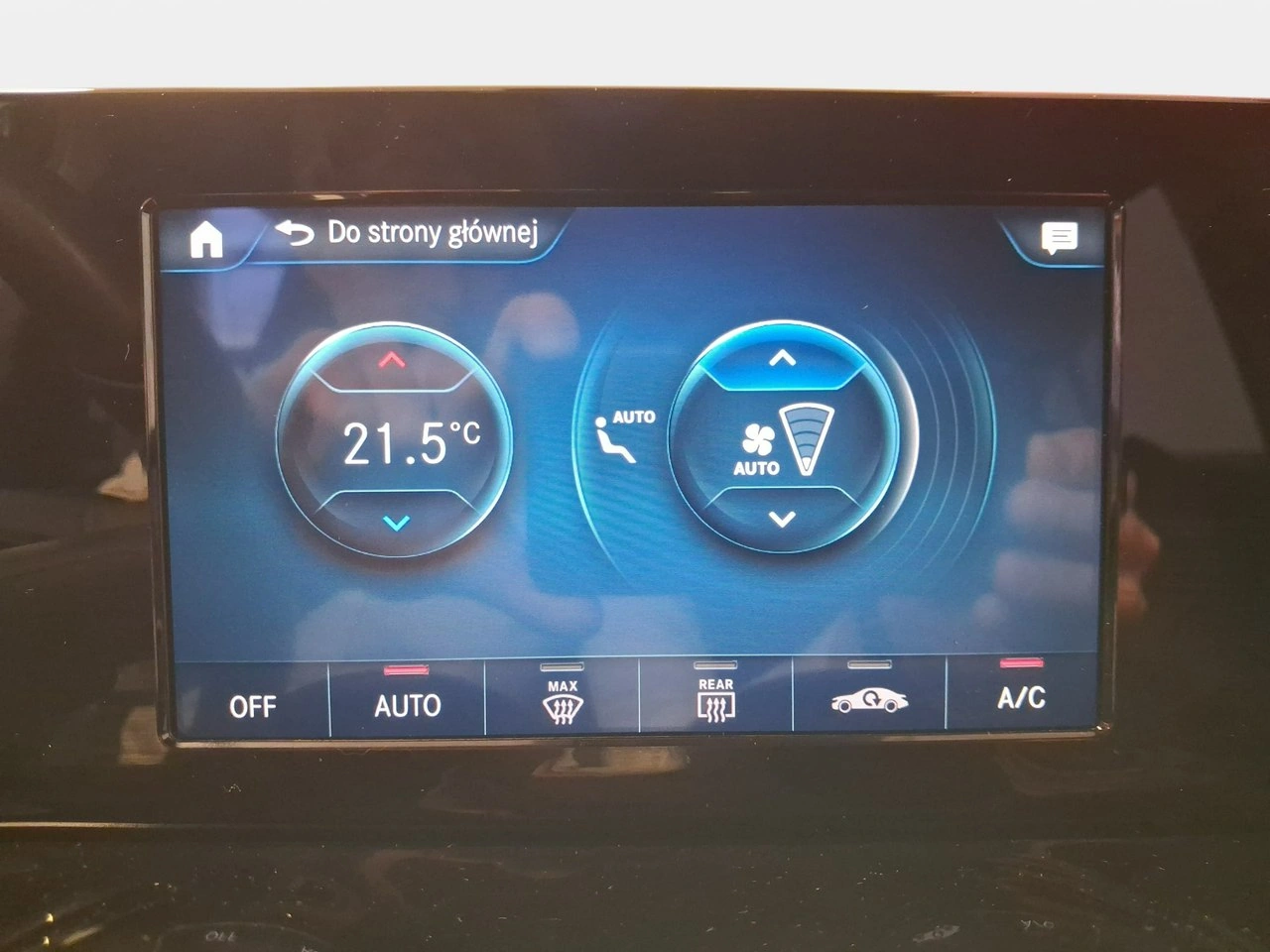 Mercedes GLB - Zdjęcie 27