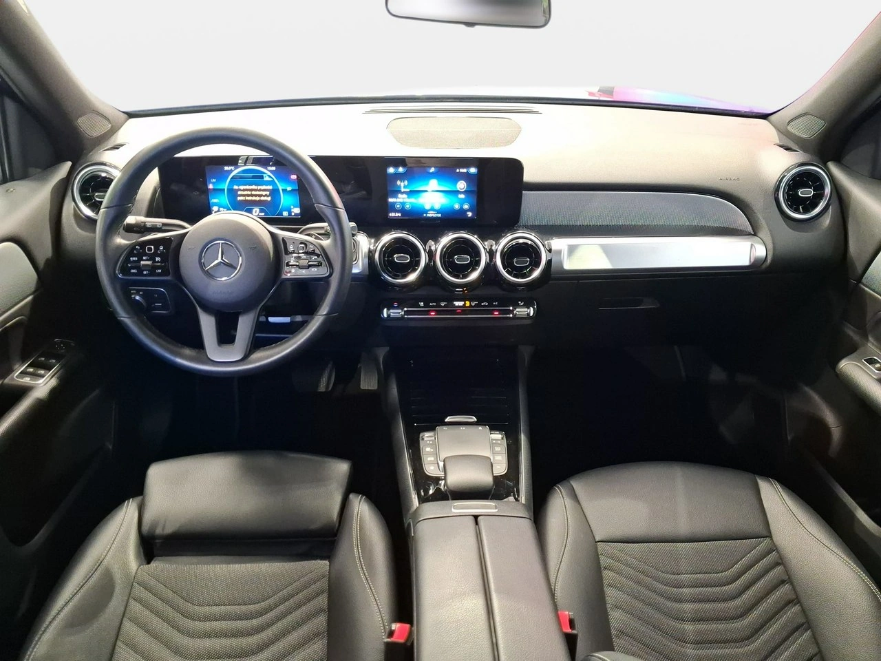 Mercedes GLB - Zdjęcie 31