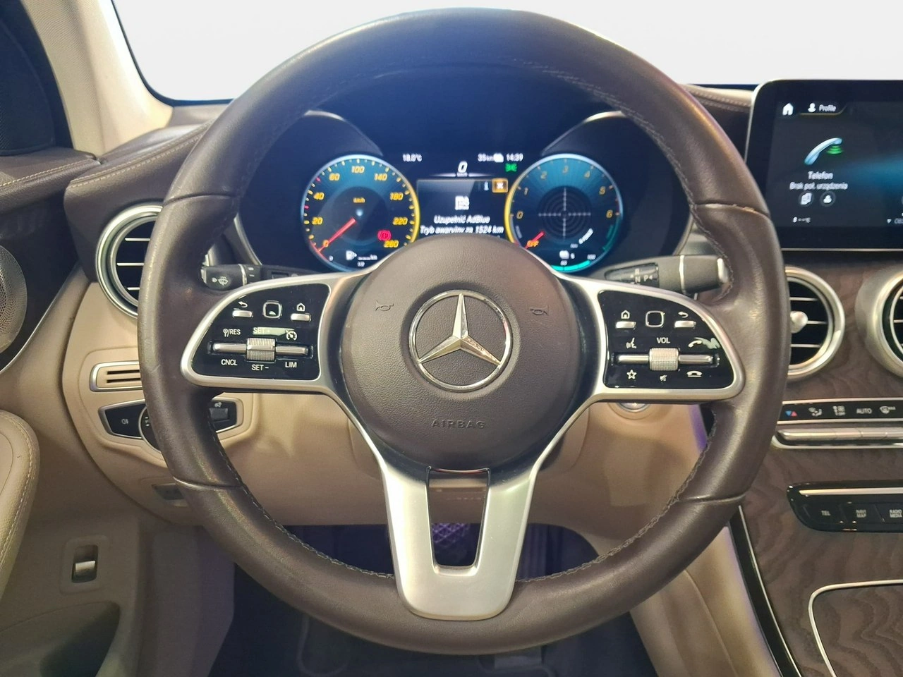 Mercedes GLC 300 - Zdjęcie 19