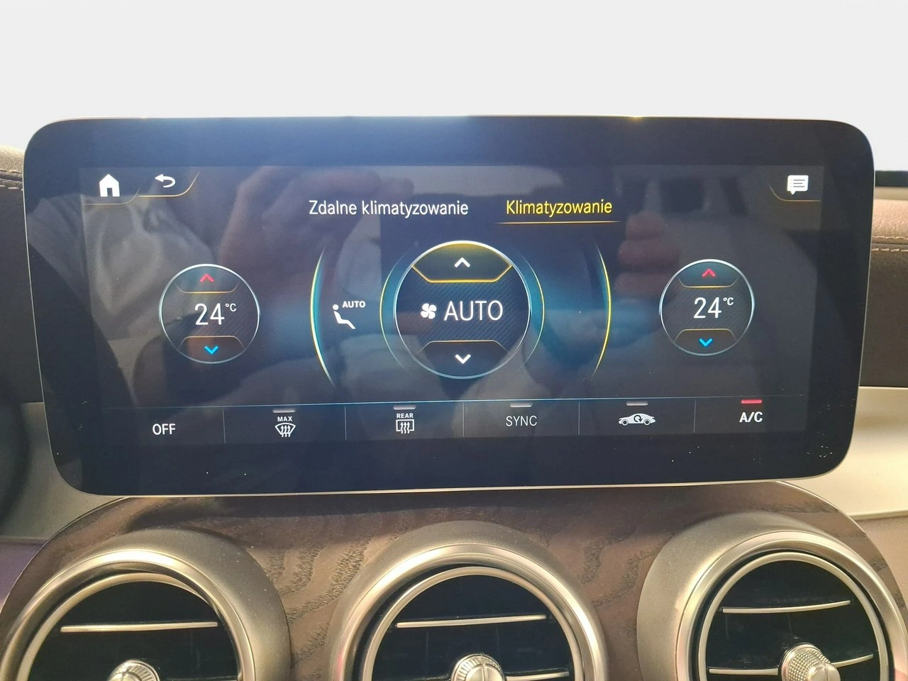 Mercedes GLC 300 - Zdjęcie 31