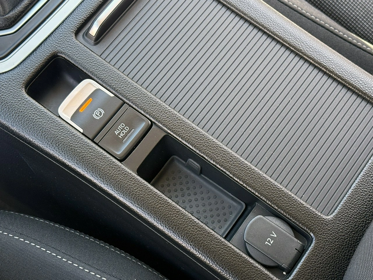 Volkswagen Passat - Zdjęcie 74