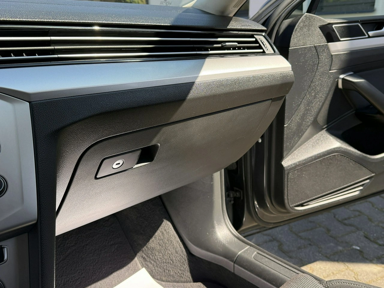 Volkswagen Passat - Zdjęcie 76