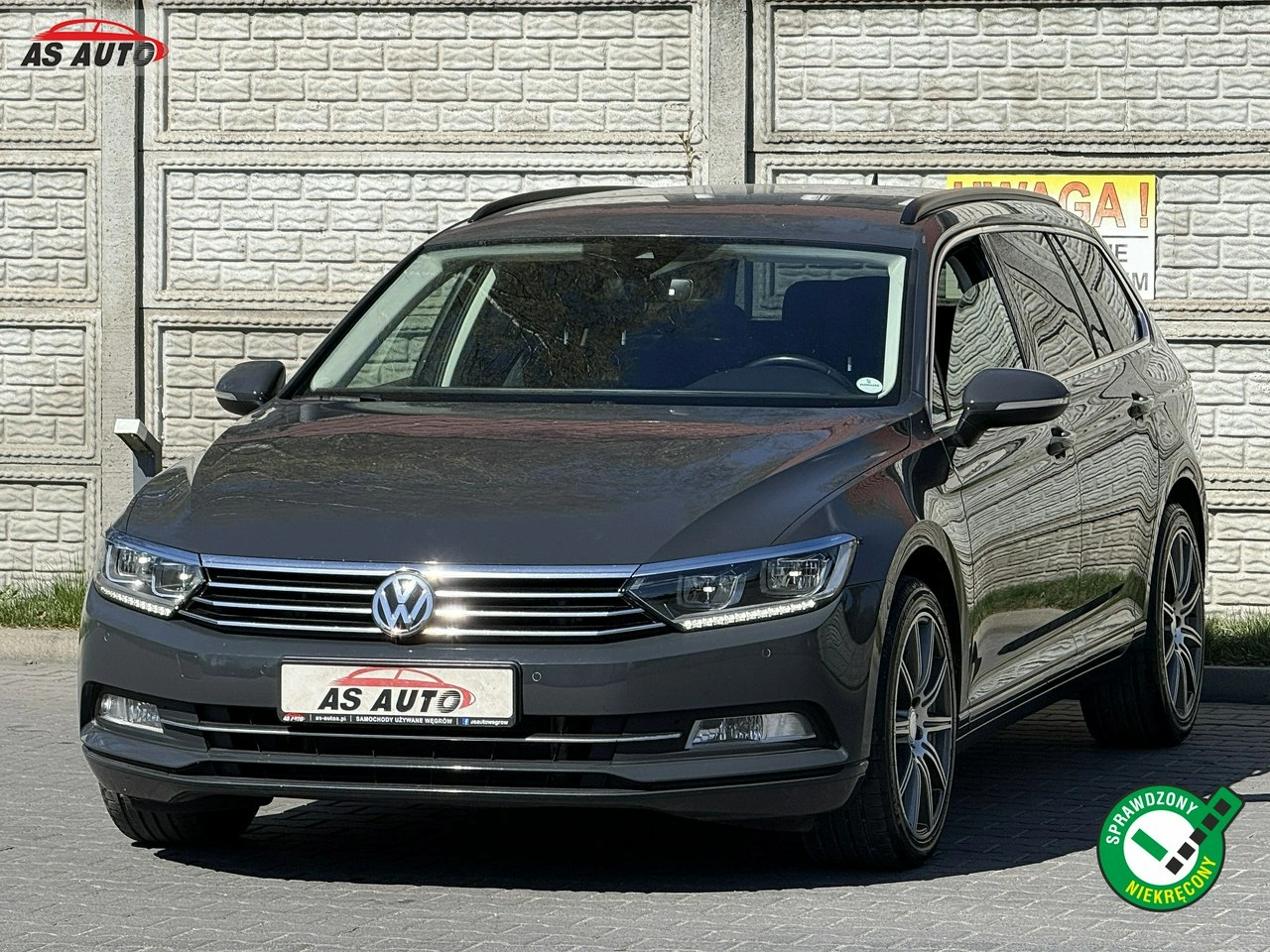 Volkswagen Passat - Główne zdjęcie