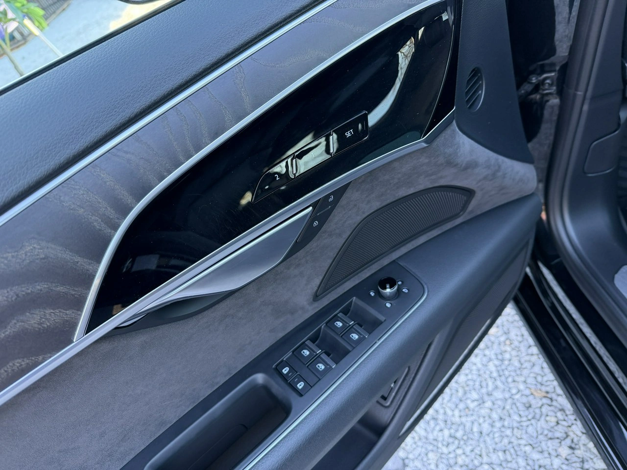 Audi A8 - Zdjęcie 13