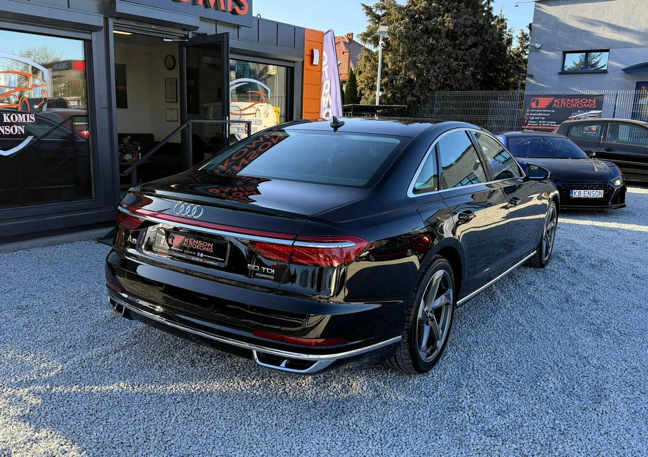 Audi A8 - Zdjęcie 2