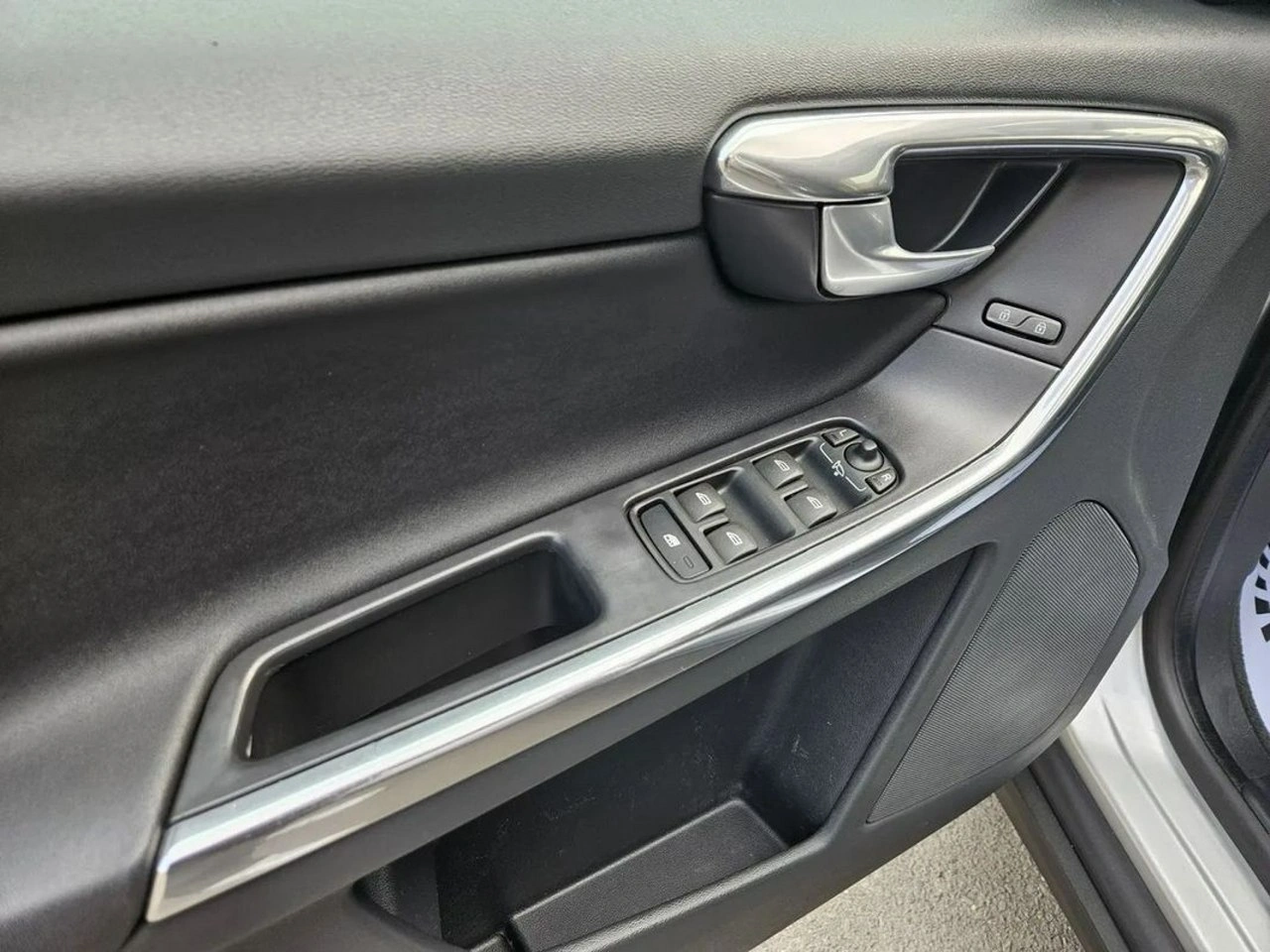 Volvo XC 60 - Zdjęcie 20