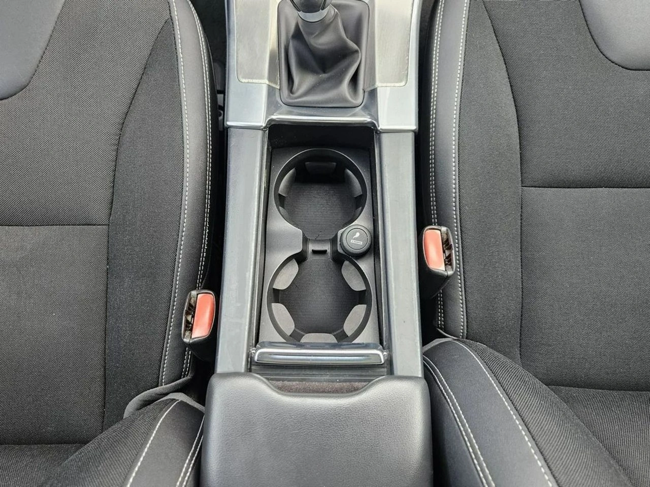 Volvo XC 60 - Zdjęcie 25